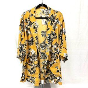Nwot Mystree M/L Floral Oversize Blazer